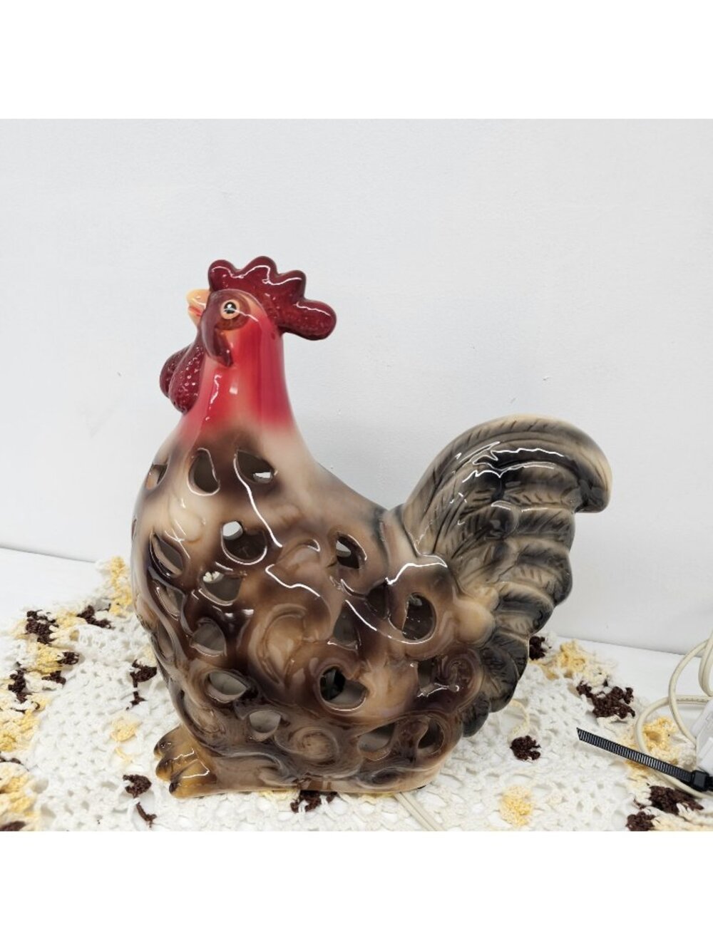 Ceramic Chicken Light Table Lamp Night Light 8" high, 5" wide. 8"long Farm Pet